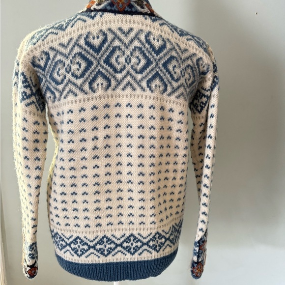 DALE of Norway wool cardigan - Picture 3 of 7